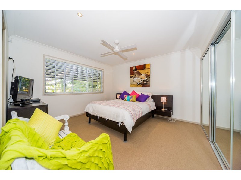 1/42 Margaret Street, Southport QLD 4215