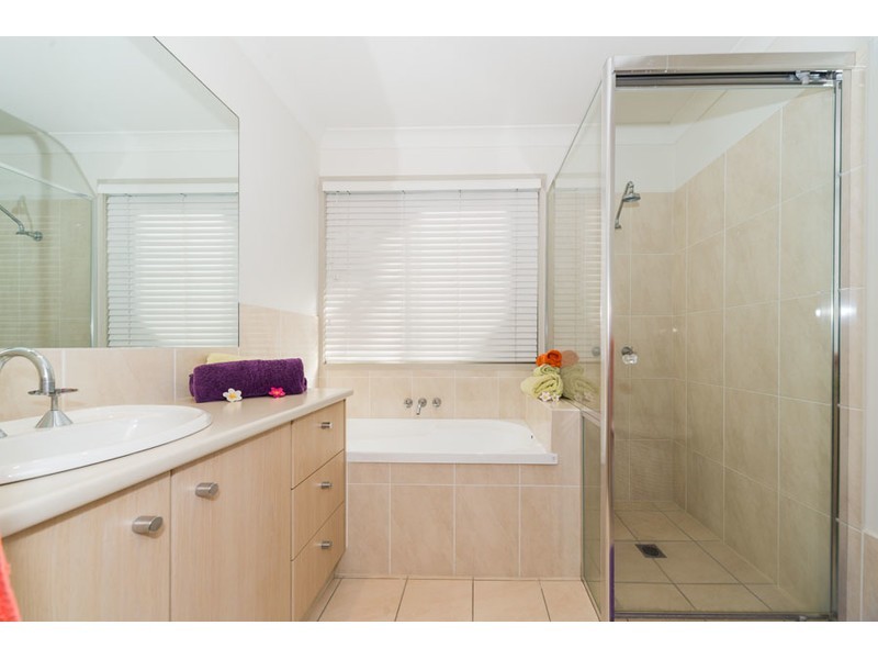 1/42 Margaret Street, Southport QLD 4215