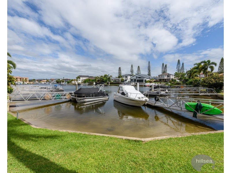 24/76 Bayview Street, Runaway Bay QLD 4216