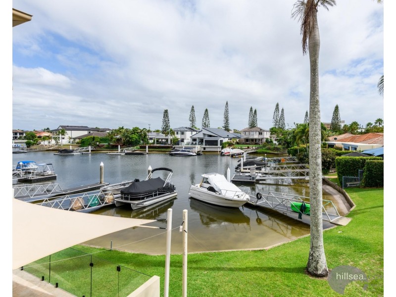 24/76 Bayview Street, Runaway Bay QLD 4216