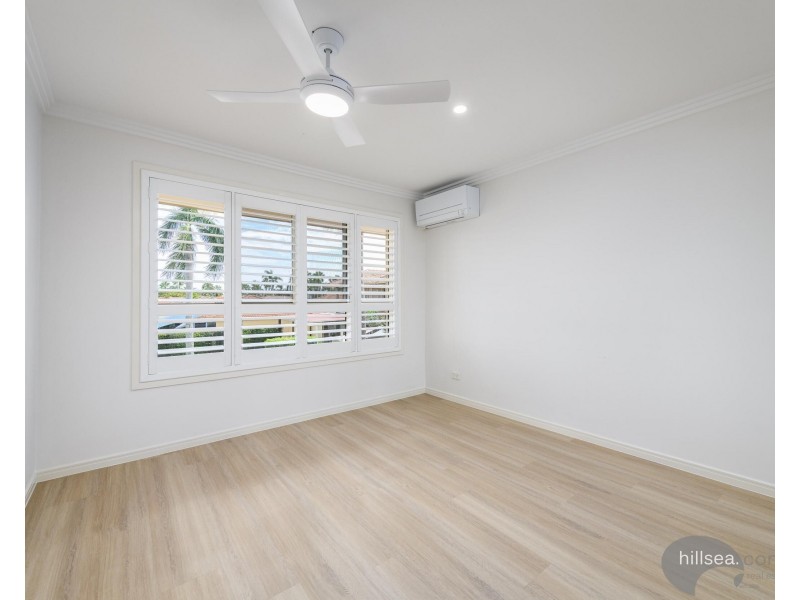 24/76 Bayview Street, Runaway Bay QLD 4216