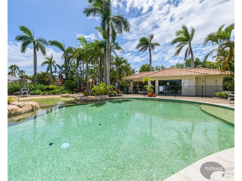 24/76 Bayview Street, Runaway Bay QLD 4216