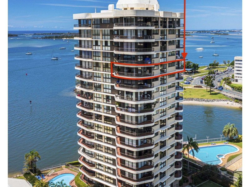 61/9 Bayview Street, Runaway Bay QLD 4216