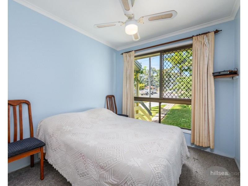 8 Quandong Court, Molendinar QLD 4214