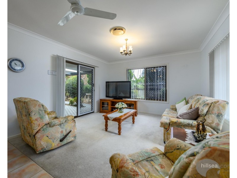 279 Morala Avenue, Runaway Bay QLD 4216