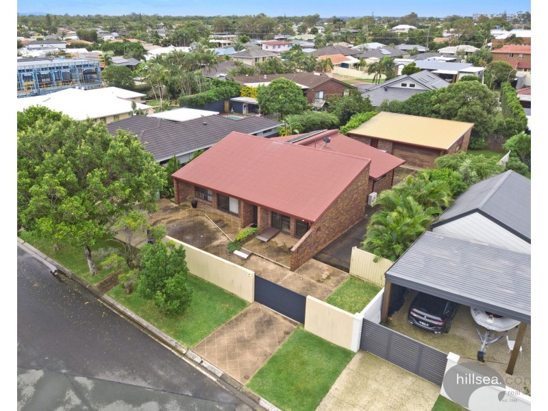 3 Karema Crescent, Runaway Bay QLD 4216