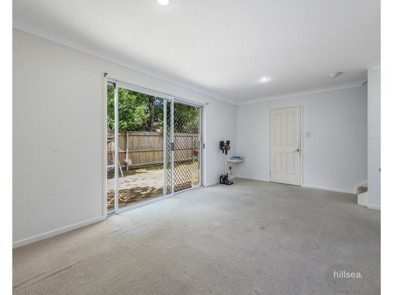 4/30 Government Road, Labrador QLD 4215