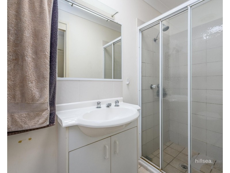 4/30 Government Road, Labrador QLD 4215