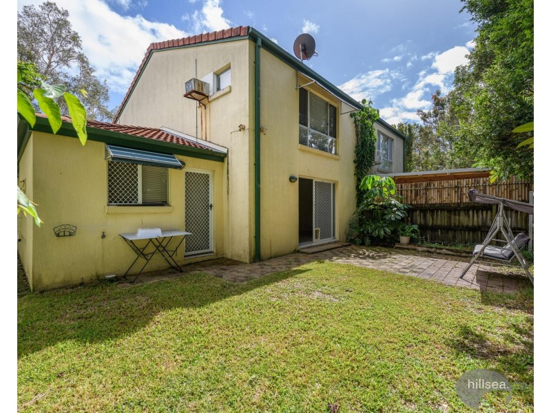 4/30 Government Road, Labrador QLD 4215