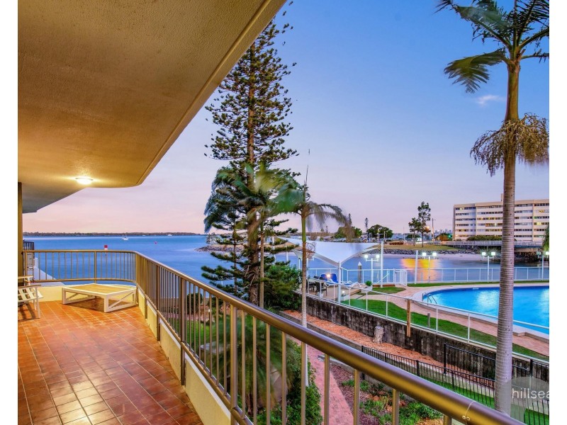 28/9 Bayview Street, Runaway Bay QLD 4216