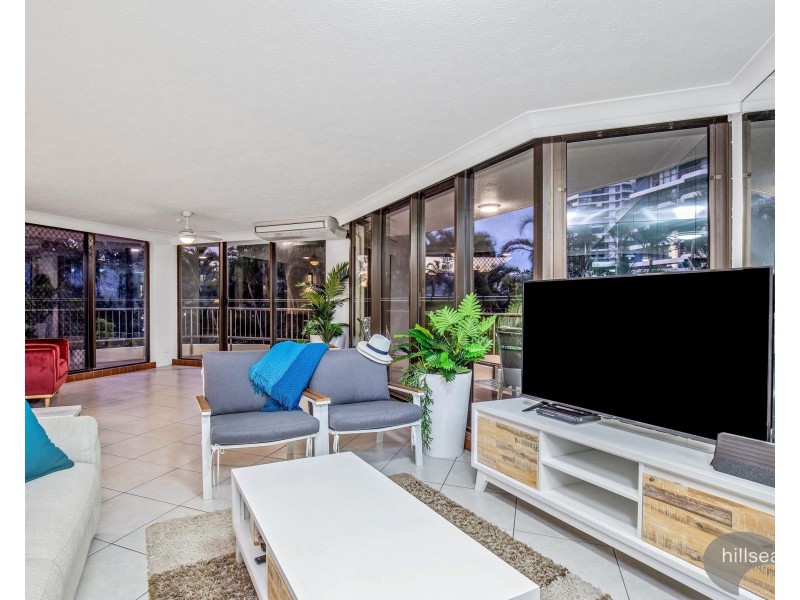 28/9 Bayview Street, Runaway Bay QLD 4216