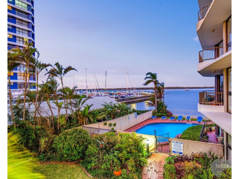 28/9 Bayview Street, Runaway Bay QLD 4216