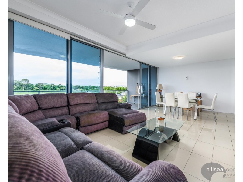 304/15 Compass Drive, Biggera Waters QLD 4216