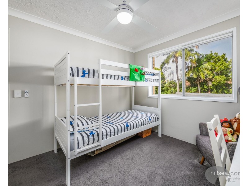 5/24 Madang Crescent, Runaway Bay QLD 4216