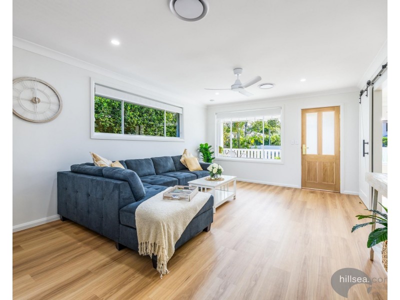 8 Goorawin Street, Runaway Bay QLD 4216