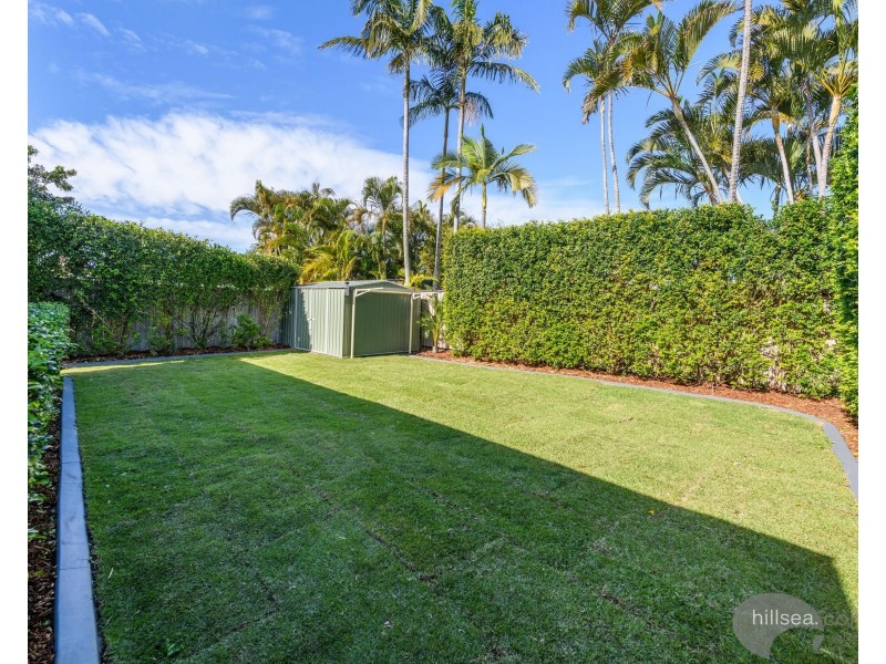 8 Goorawin Street, Runaway Bay QLD 4216