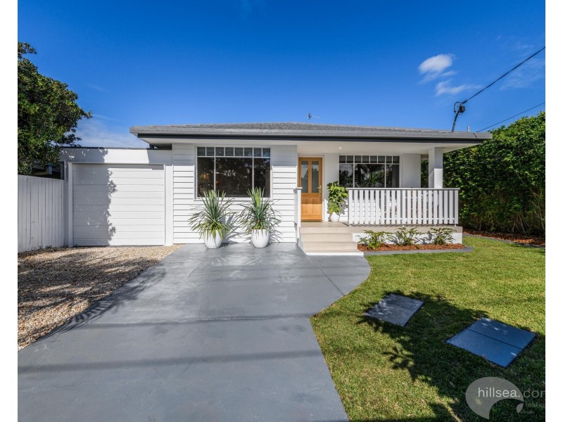 8 Goorawin Street, Runaway Bay QLD 4216