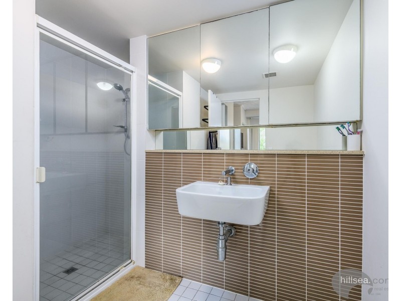 621/66 Sickle Avenue, Hope Island QLD 4212