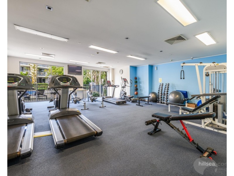 621/66 Sickle Avenue, Hope Island QLD 4212