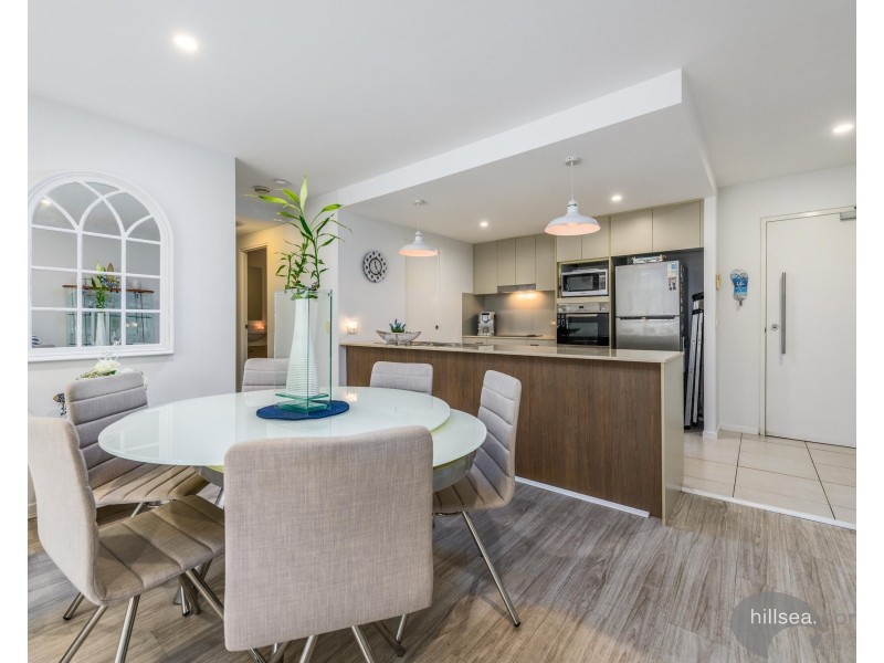 2212/2 Activa Way, Hope Island QLD 4212