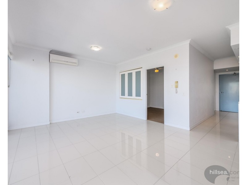 405/33-37 Madang Cresent, Runaway Bay QLD 4216