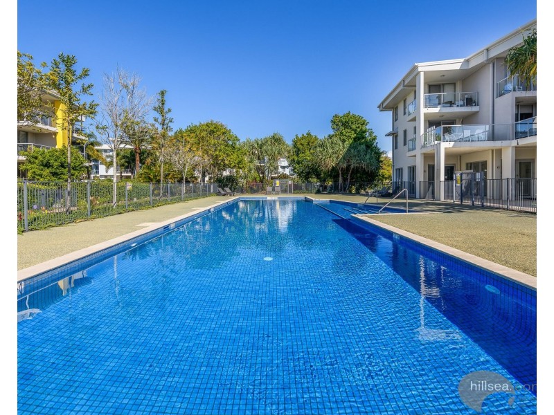 225/64 Sickle Avenue, Hope Island QLD 4212