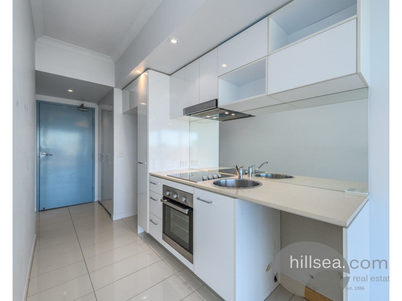 405/33-37 Madang Cresent, Runaway Bay QLD 4216