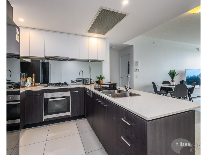 2403/25 East Quay Drive, Biggera Waters QLD 4216