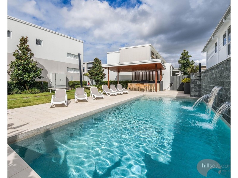 28/6 Park Cove Boulevard, Hope Island QLD 4212