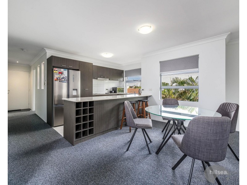 11/24-26 Proud Street, Labrador QLD 4215