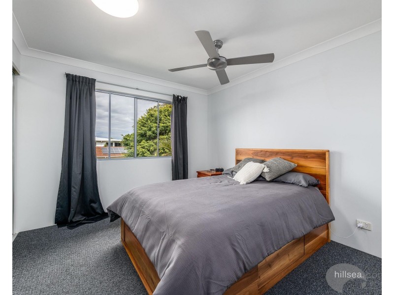 11/24-26 Proud Street, Labrador QLD 4215