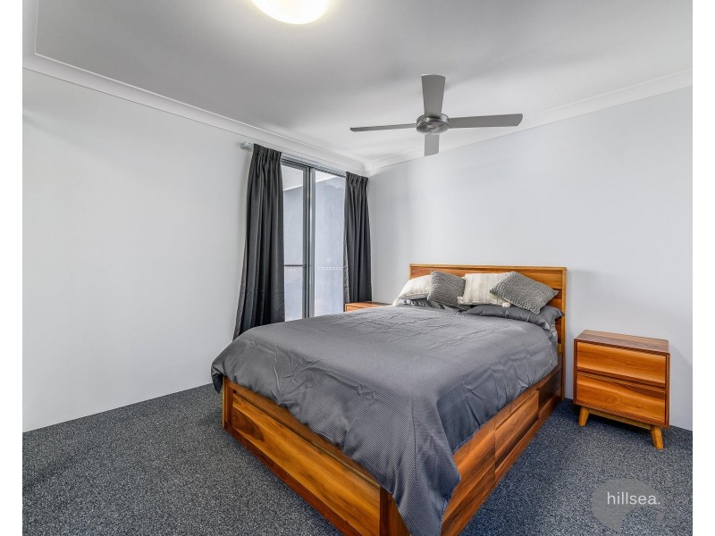 11/24-26 Proud Street, Labrador QLD 4215