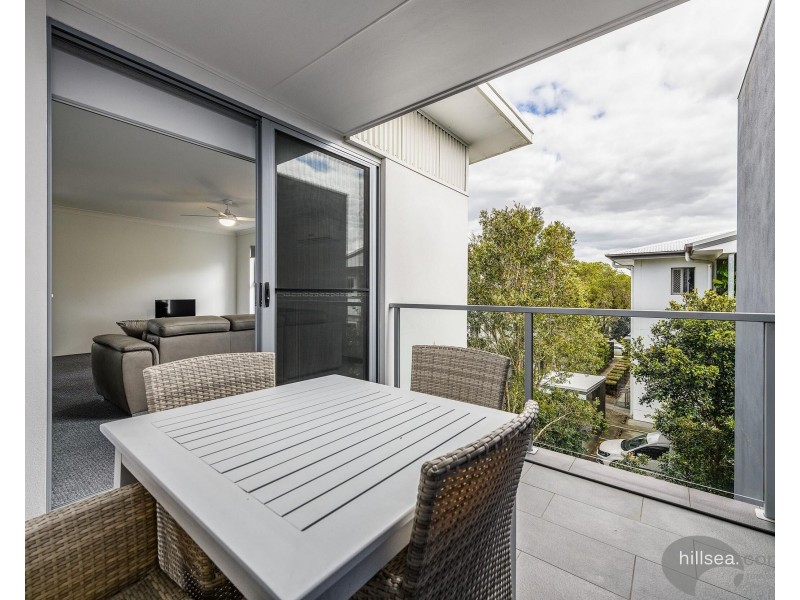 11/24-26 Proud Street, Labrador QLD 4215