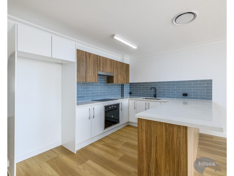 17/112 Stanhill Drive, Surfers Paradise QLD 4217