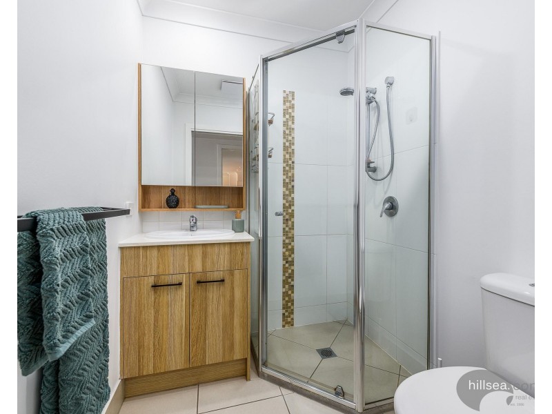 13/425 Pine Ridge Road, Runaway Bay QLD 4216