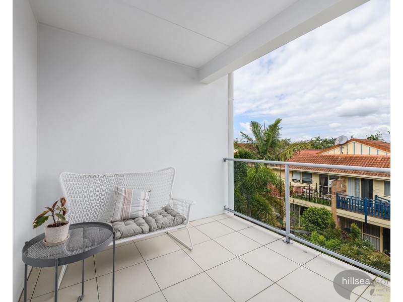 13/425 Pine Ridge Road, Runaway Bay QLD 4216