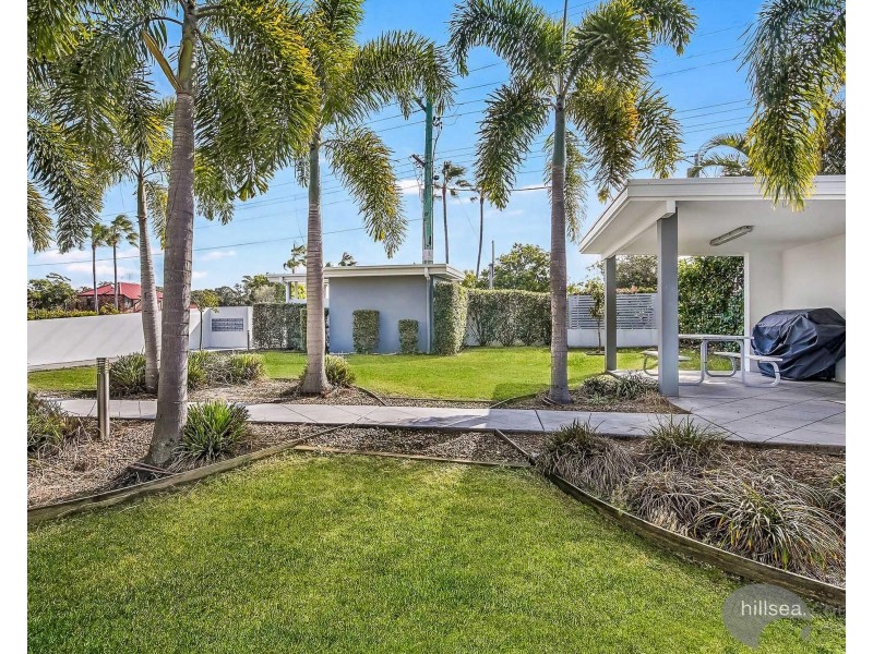 13/425 Pine Ridge Road, Runaway Bay QLD 4216