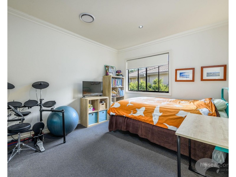 2/50 Bayview Street, Runaway Bay QLD 4216