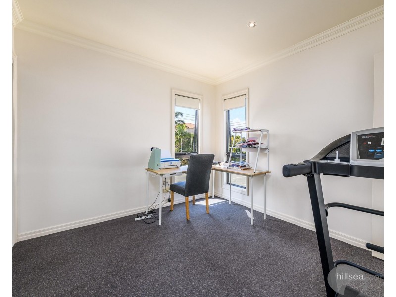2/50 Bayview Street, Runaway Bay QLD 4216