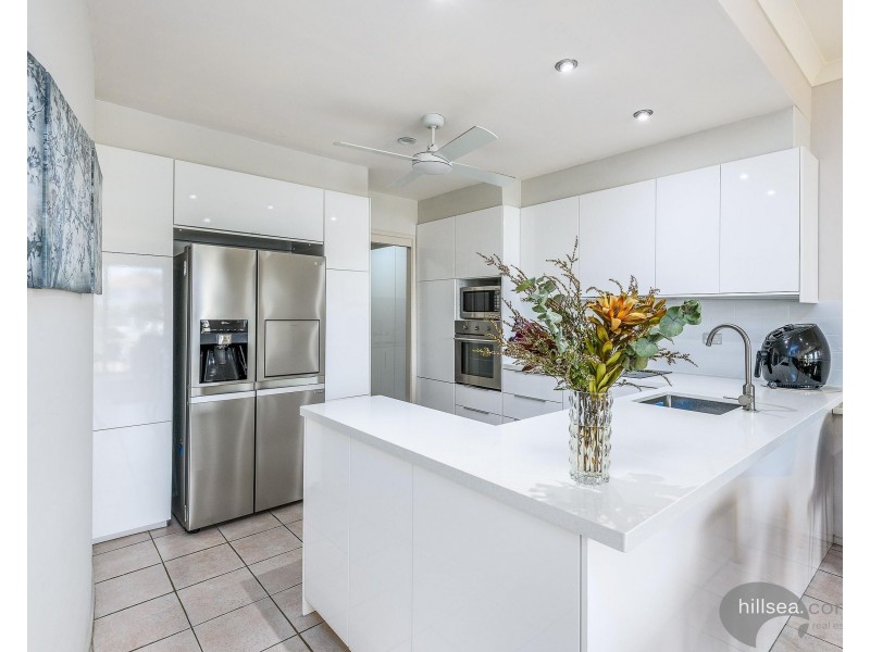 23/3 Lee Road, Runaway Bay QLD 4216