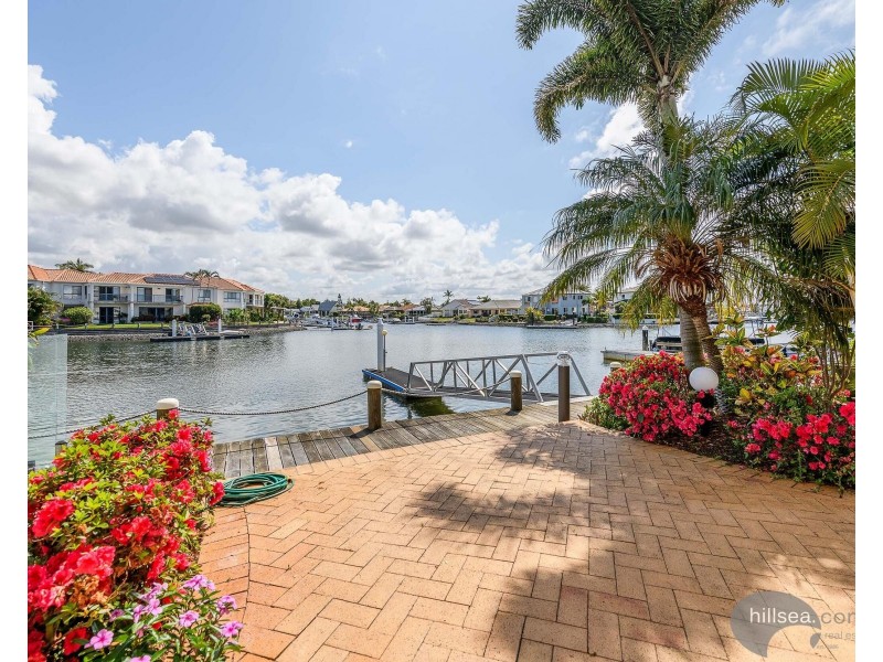 23/3 Lee Road, Runaway Bay QLD 4216