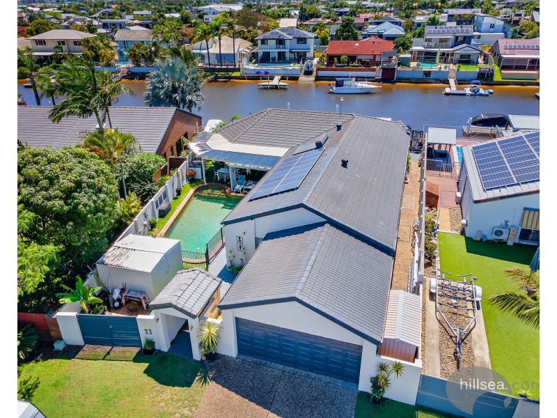 11 Seabreeze Street, Paradise Point QLD 4216
