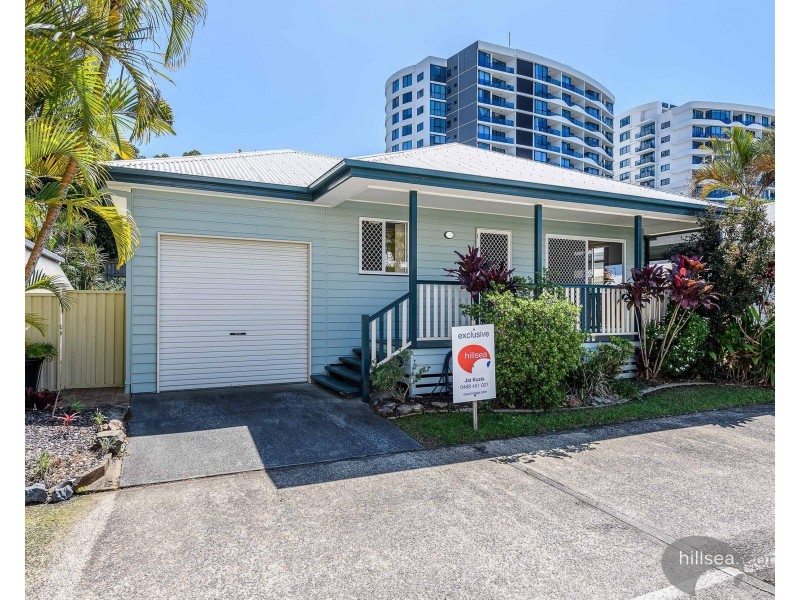 8/11 Treasure Island Drive, Biggera Waters QLD 4216