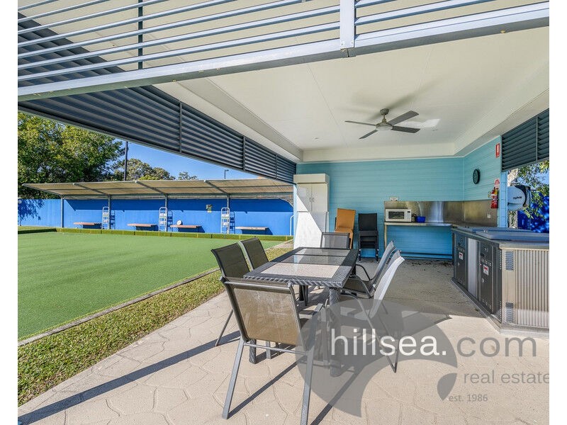 8/11 Treasure Island Drive, Biggera Waters QLD 4216