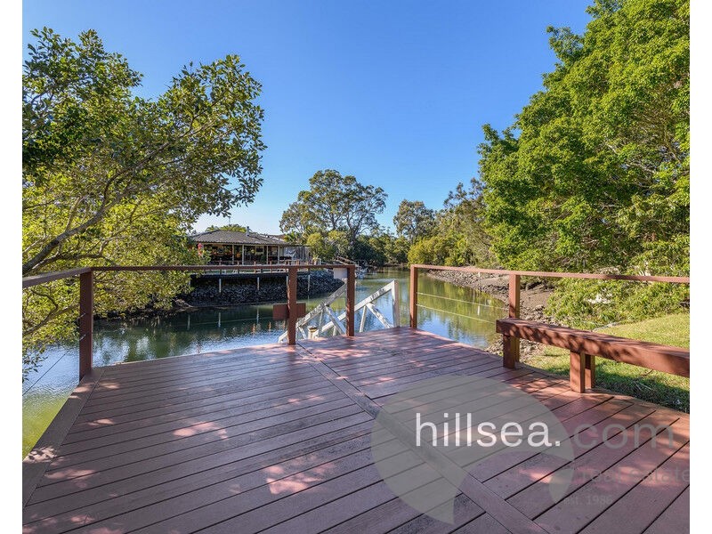 8/11 Treasure Island Drive, Biggera Waters QLD 4216