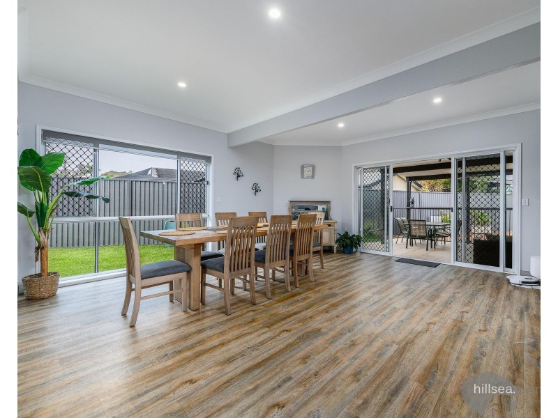 4 Bluegum Avenue, Hollywell QLD 4216