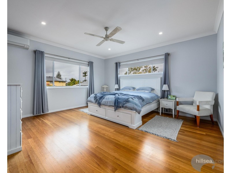 4 Bluegum Avenue, Hollywell QLD 4216