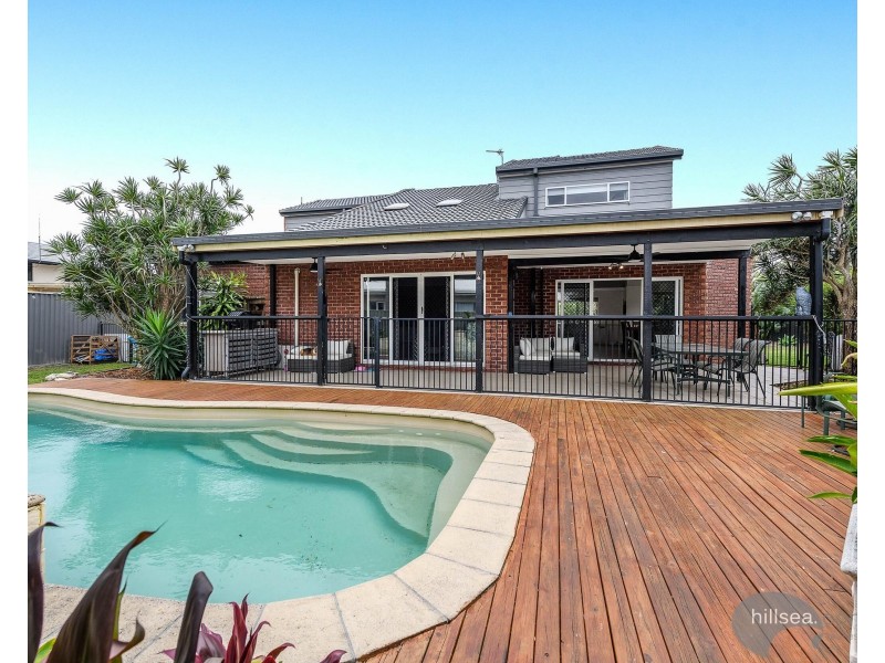 4 Bluegum Avenue, Hollywell QLD 4216