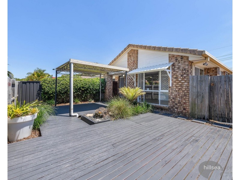 1/36 Kenny Drive, Labrador QLD 4215