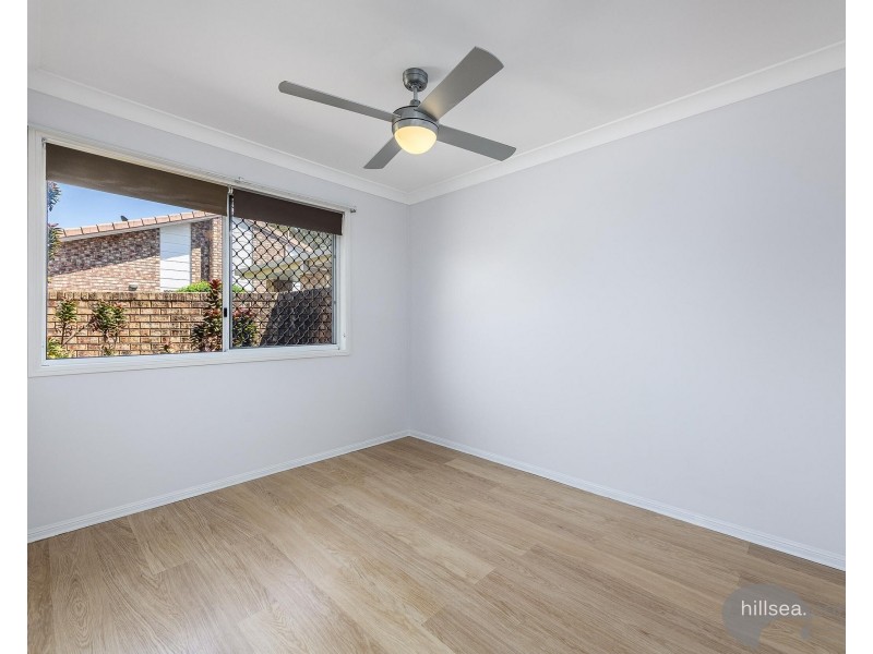 1/36 Kenny Drive, Labrador QLD 4215